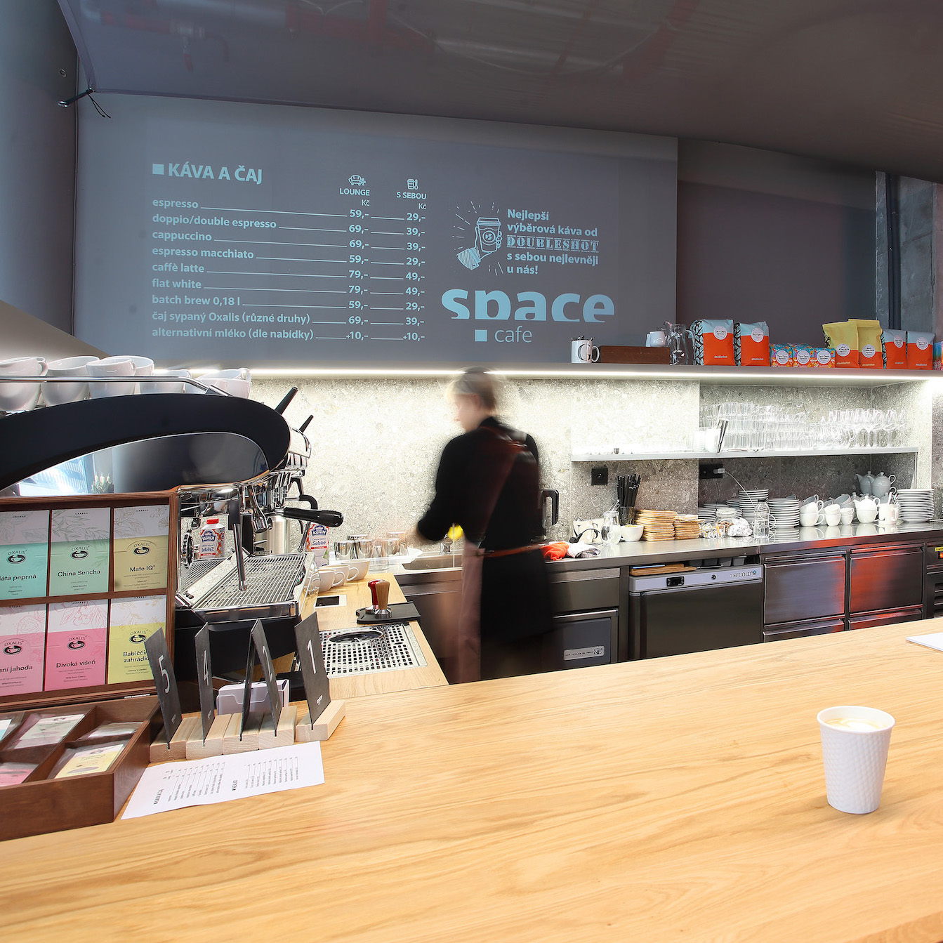 Přijďte ochutnat kávu do naší nově otevřené kavárny na Andělu